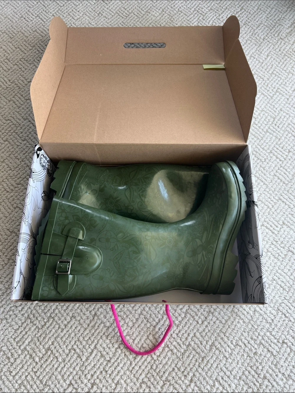 Sakroots classic olive